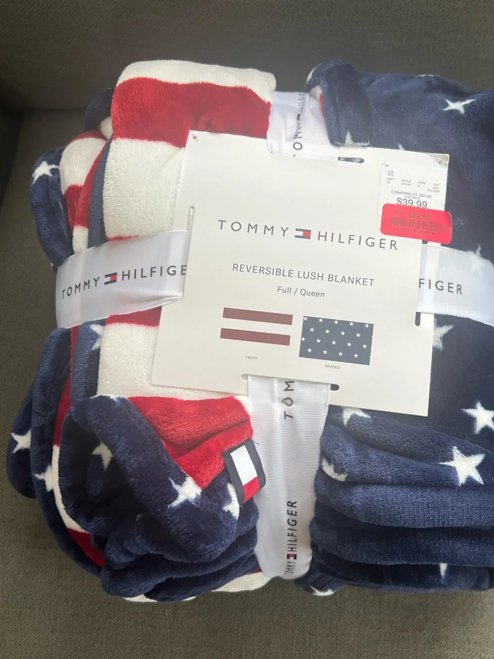 Tommy Hilfiger Full/Queen Plush Blanket Patriotic American USA Flag Reversible r